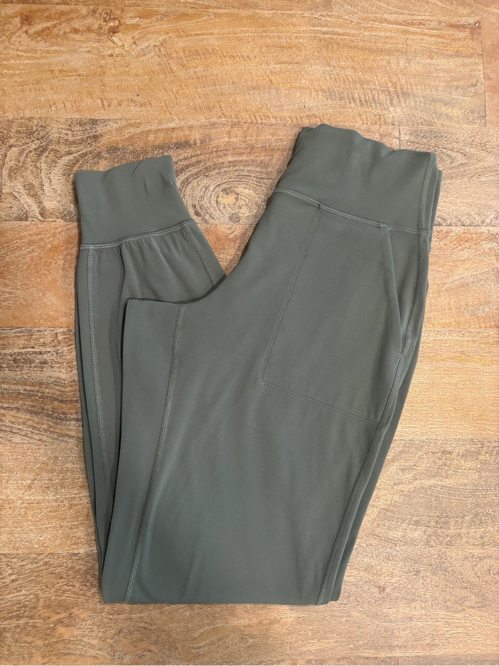 Women’s Lulu lemon Olive Green Active Leggings